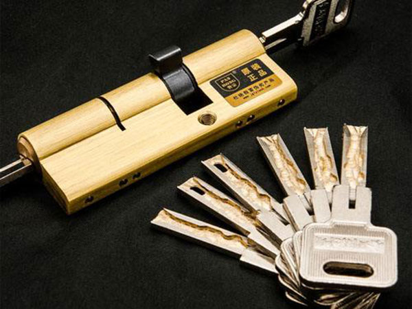 泸州市24小时上门开锁公司